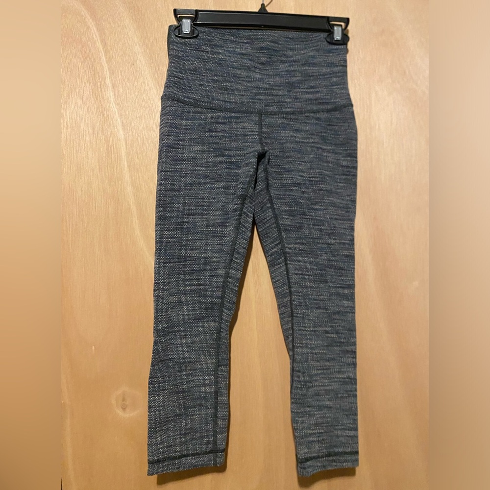 Lululemon high rise crop pants
